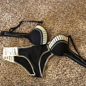 VS 34D top with M bottoms